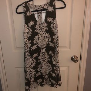 Detailed Design Green & White Dress